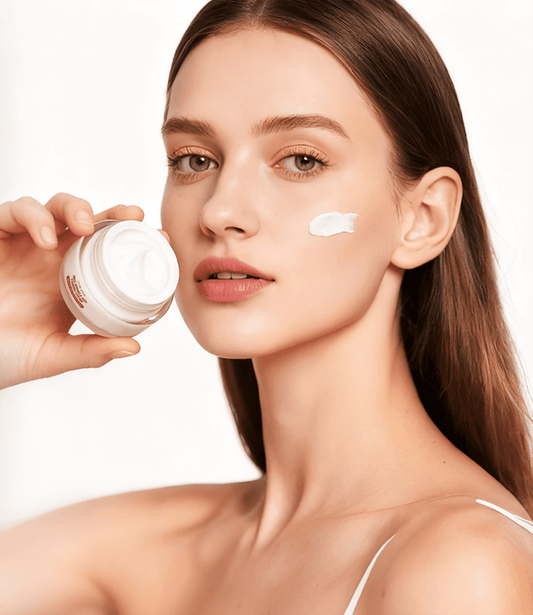 🌟 Crème Élégance Intemporelle ✨ – Formule peptidique avancée pour lisser les rides, raffermir la peau et restaurer l'éclat de la jeunesse ! 🧬✨
