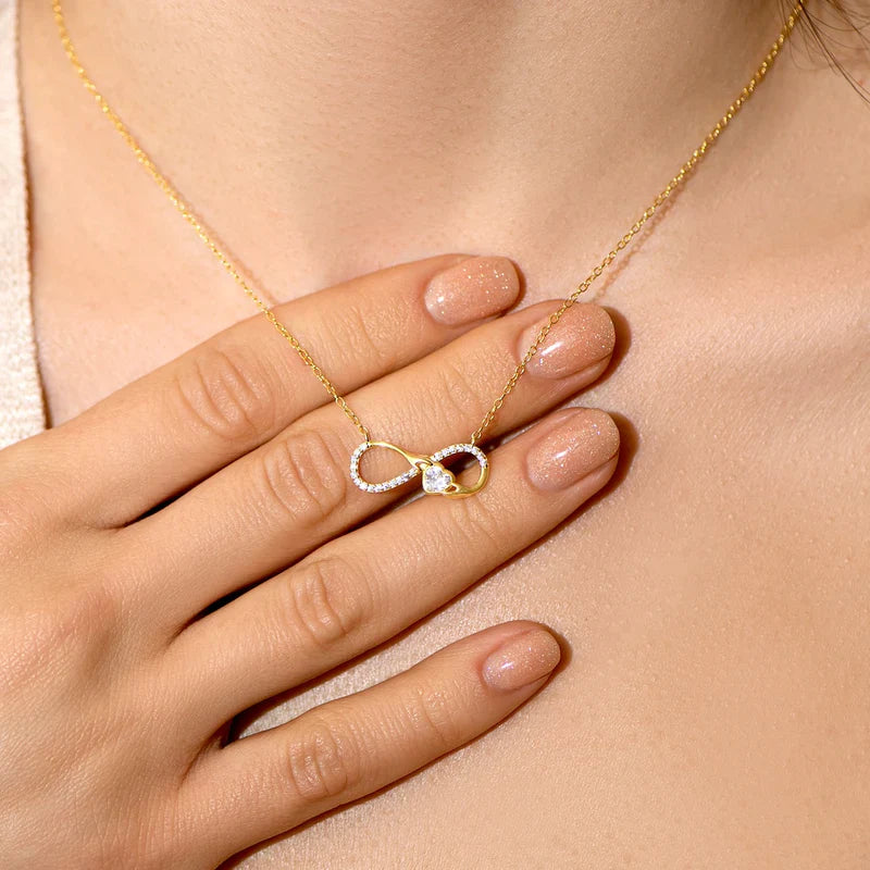 Collier Lucky Charm : Éternité & Protection (Édition Spéciale Fille)
